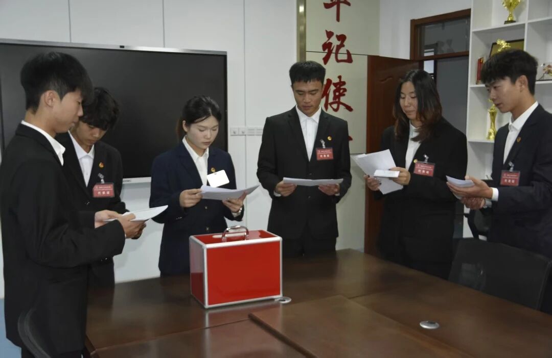 微信图片_2026-10-19_221651_998.jpg