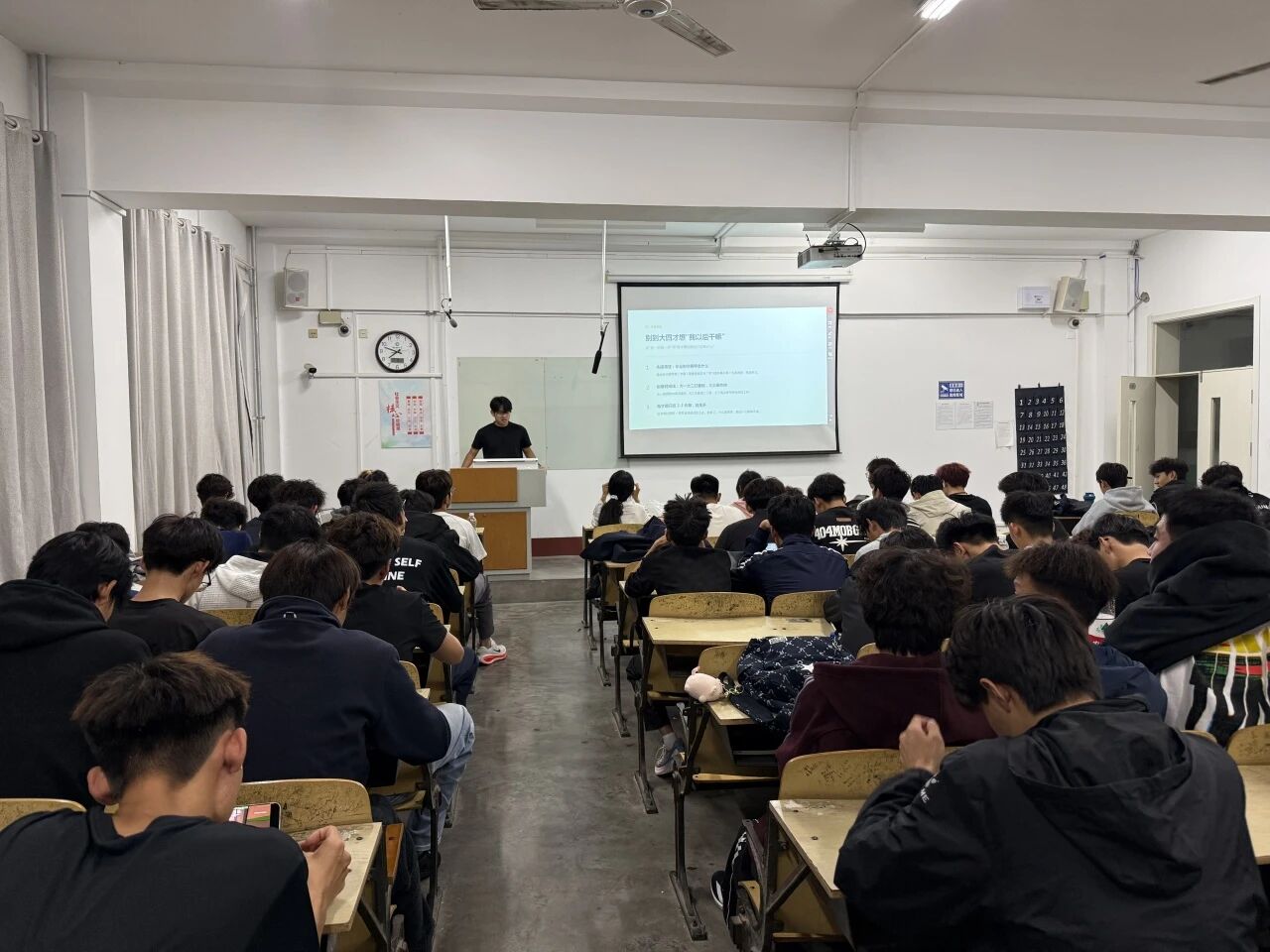 微信图片_2026-10-19_192635_473.jpg